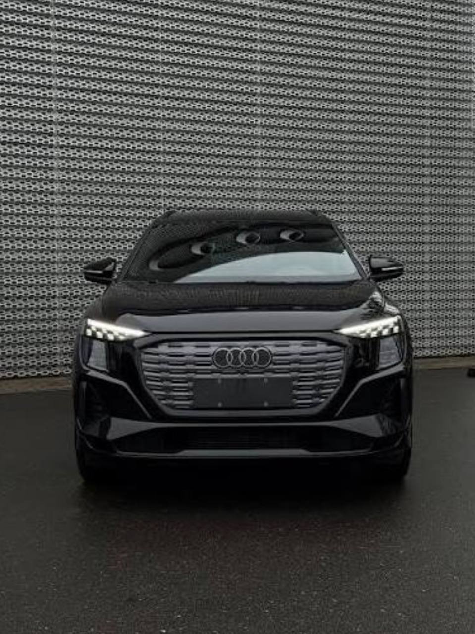 Audi Снаружи